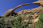 Landscape Arch, Devils Garden Trail Arches National Park, Utah, USA
