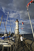 Hafenmole mit Leuchtturm und Löwe, Lindau, Bayern, Deutschland