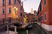 Blick auf die Ponte dei Penini, Fondamenta dei Penini, Venedig, Italien, Europa