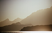 Kepler Track: Blick über den Lake Manapouri zu den Kepler Mountains., Südinsel, Neuseeland, Ozeanien