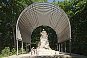 The Richard-Wagner-Denkmal, Großer Tiergarten in Berlin, sculpted by Gustav Eberlein Berlin, Germany