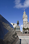 Plaza Independencia and General Artigas monument. Montevideo, Uruguay