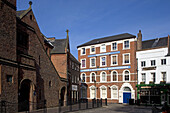 Kingston-Upon-Hull, Town center, typical buildings, East Riding of Yorkshire, UK