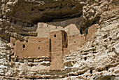 Cliff dwelling, Montezuma Castle National Monument, Camp Verde, Arizona USA