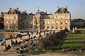 France, Paris, Luxembourg palace gardens, people