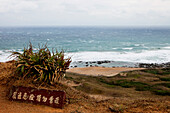 Blick auf Meer und Fongchueisha Sanddüne auf der Hengchun Halbinsel, Kenting Nationalpark, Taiwan, Asien