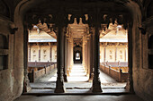 Govind mandir palace (1620), Datia, India