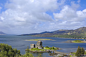 Eilean Donan castle and Loch Duich  Dornie  Highlands Region, Scotland, UK