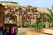 Blick auf die Kasbah Ait-Benhaddou, Süd Marokko, Marokko, Afrika