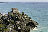 Tulum pre-Columbian Maya walled city. Quintana Roo, Mexico