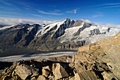 Pasterze glacier, the longest glacier in Austria, directly beneath the Grossglockner mountain, 3798m, Hohe Tauern National Park, Carinthia, Austria