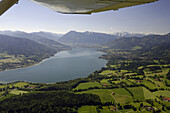 Luftaufnahme vom Tegernsee, Gmund am Tegernsee, Bayern, Deutschland