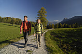 Couple hiking, Rosengarten group, Dolomites, Trentino-Alto Adige/Südtirol, Italy
