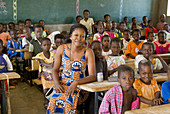Burkina Faso. Sahel. Lobí Country. School Gaoua. Elementary students and teacher.