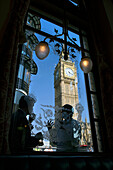 Drinkers outside public house  Big Ben  Parliament square  London  England  UK