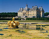 Chateau and Gardens, Vaux-le-vicomte, The Loire, France
