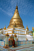 Kyauktawgyi Paya, exterior, Mandalay, Burma