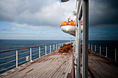 Promenadendeck, Kreuzfahrtschiff Queen Mary 2, Transatlantik, Nordatlantik, Atlantik