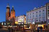 Great Market Square or Main Square, Basilica of the Virgin Mary’s, 14th century,  Gothic Cathedral , Cracow,  Krakow, Poland