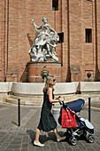 Fountain On The Rue Boulbonne, Toulouse, Haute-Garonne (31), France