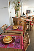 Tea Salon, The Petit Pillon, Toulouse, Haute-Garonne (31), France