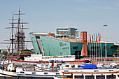 Nemo Science Center, Museum Of Science And Technology By The Architect Renzo Piano. The Nemo Science Center Is The Most Important Museum Devoted To Science And Technology In Holland. It Invites Children, And Those Who Have Remained Children, To Dive Into 