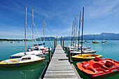 Landing stage with boats, lake Forggensee, Ammergau Alps, East Allgaeu, Bavaria, Germany