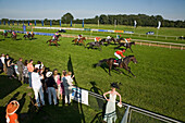horse race, Neuen Bult Langenhagen, Hanover, Lower Saxony