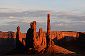 Totem Pole, Monument Valley, Navajo Tribal Lands, Utah, USA