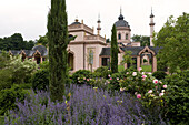 Rote Moschee im Türkischen Garten, Schwetzinger Schlossgarten, Baden-Württemberg, Deutschland, Europa