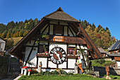 Weltgrößte Kuckucksuhr, Schonach im Schwarzwald, Baden-Württemberg, Deutschland