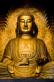 Goldener Shakyamuni Buddha im Kloster Foguangshan, Foguangshan, Republik China, Taiwan, Asien