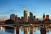 View over the river Main towards the Old Bridge and the Frankfurt skyline, Frankfurt am Main, Hesse, Germany