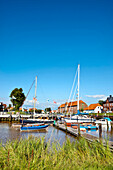 Boote im Hafen, Tönning, Schleswig-Holstein, Deutschland