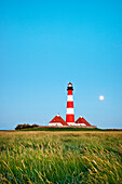 Westerheversand Lighthouse mit full moon, Westerhever, Schleswig-Holstein, Germany