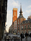 Iglesia de Santa Cruz,  torre. Madrid. España.