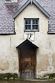 Antigua casa pesquera en un pueblo de Gales,  Reino Unido.,  Old house in a fishing village in Wales,  UK.