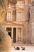 Jordan,  Petra View of Treasury from the Siq It´s façade is 30m wide and 43m high,  carved out of the sheer,  dusky pink Carved in the early 1st century as the tomb of an important Nabataean king