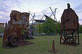 Oberhausen Neue Mitte mit Station Neue Mitte und Rheinischem Industriemuseum, Ruhrgebiet, Nordrhein-Westfalen, Deutschland, Europa
