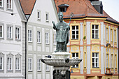 Willibaldsbrunnen am Marktplatz, Eichstätt, Altmühltal, Oberbayern, Bayern, Deutschland