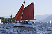 Sailing cutter on lake Chiemsee, Fraueninsel, Bavaria, Germany