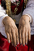 Berber´s hands decoration, Sahara Festival, Douz, Tunisia  December 2008)