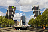 Kio towers, Plaza Castilla, Paseo de la Castellana, Madrid. Spain  April 2009)