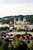 Inn River view with Dom St. Stephan, Passau, Bavaria, Germany