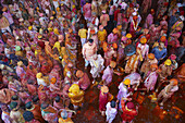 Inde, Uttar Pradesh, fete de Holi, Fete de la couleur et du printemps qui celebre les amours de Krishna et Radha // India, Uttar Pradesh, Holi festival, color and spring festival, celebrate the love between Krishna and Radha
