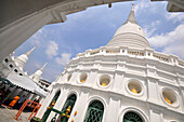 Tempel im Sonnenlicht, Wat Prayunrawonsawatt, Bangkok, Thailand, Asien