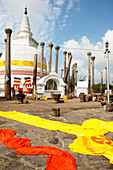 The Tuparama, Sri Lankas oldest stupa, Maha Vihara, Sacred City, Anuradhapura, Sri Lanka, Asia