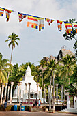 Die Stupa des Bergklosters Mihintale, Sri Lanka, Asien