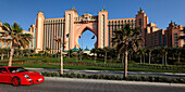 Aussenaufnahme des Luxushotel Atlantis Hotel auf der Palm Jumeirah