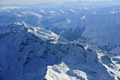 Zillertaler Alpen im Winter, Luftaufnahme, Zillertaler Alpen, Tirol, Österreich, Europa